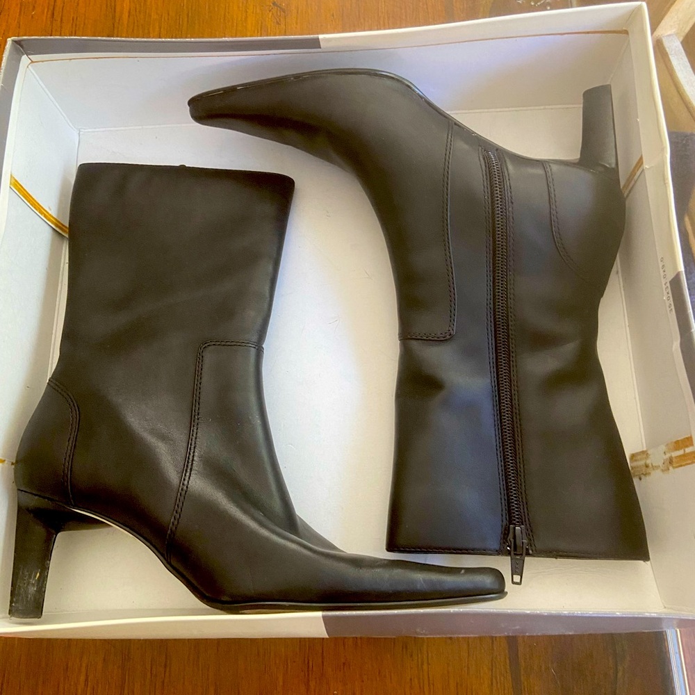 Sam & Libby Mid Calf Black Leather Boots